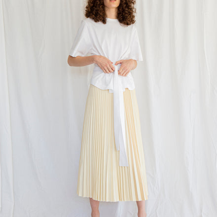 3D Knit Pleated Skirt in Cream