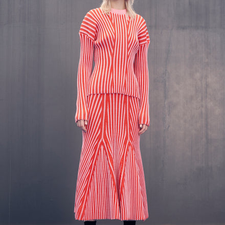 SLOUCHY RIBBED SWEATER IN STRAWBERRY